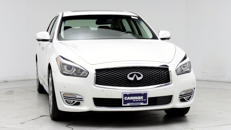 2015 INFINITI Q70  5