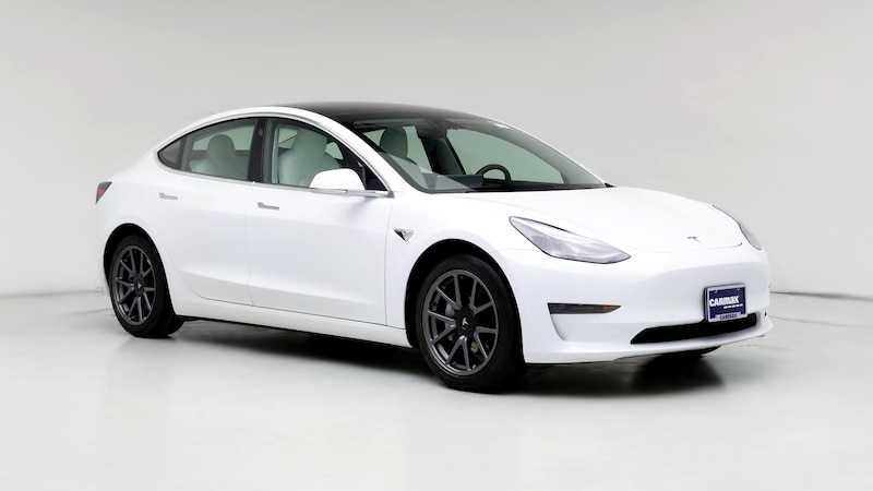 2020 Tesla Model 3 Standard Range Hero Image