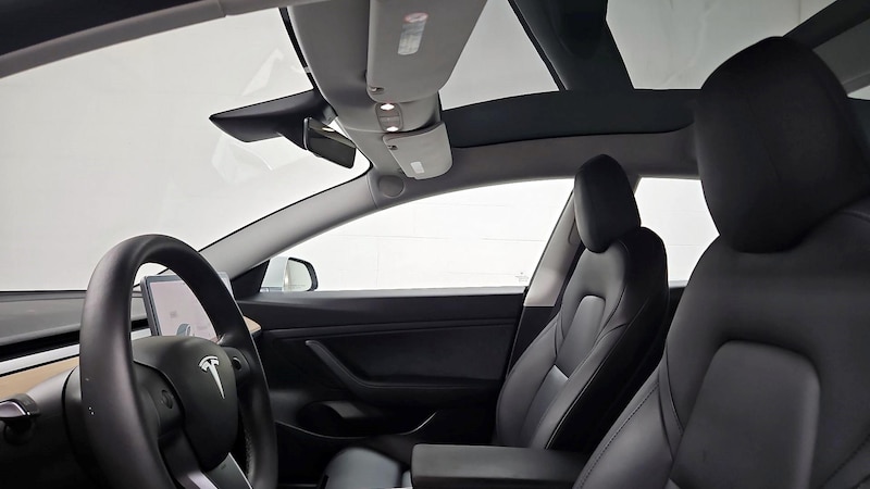 2020 Tesla Model 3 Standard Range 19