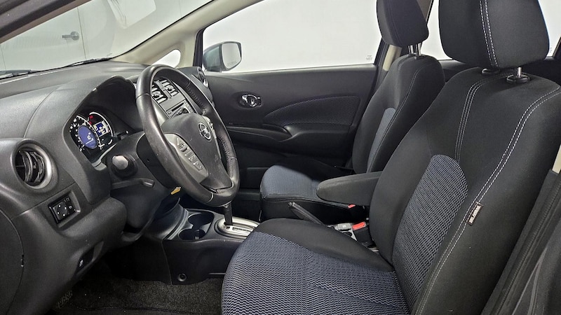 2016 Nissan Versa Note SV 11