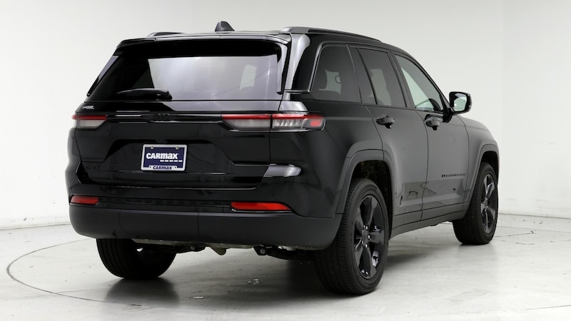 2023 Jeep Grand Cherokee Altitude 8