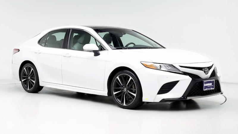 2018 Toyota Camry XSE Hero Image