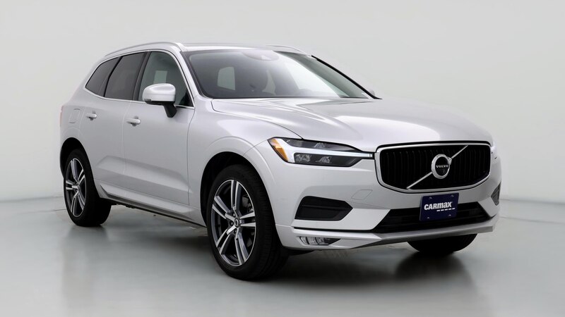 2021 Volvo XC60 T5 Momentum Hero Image