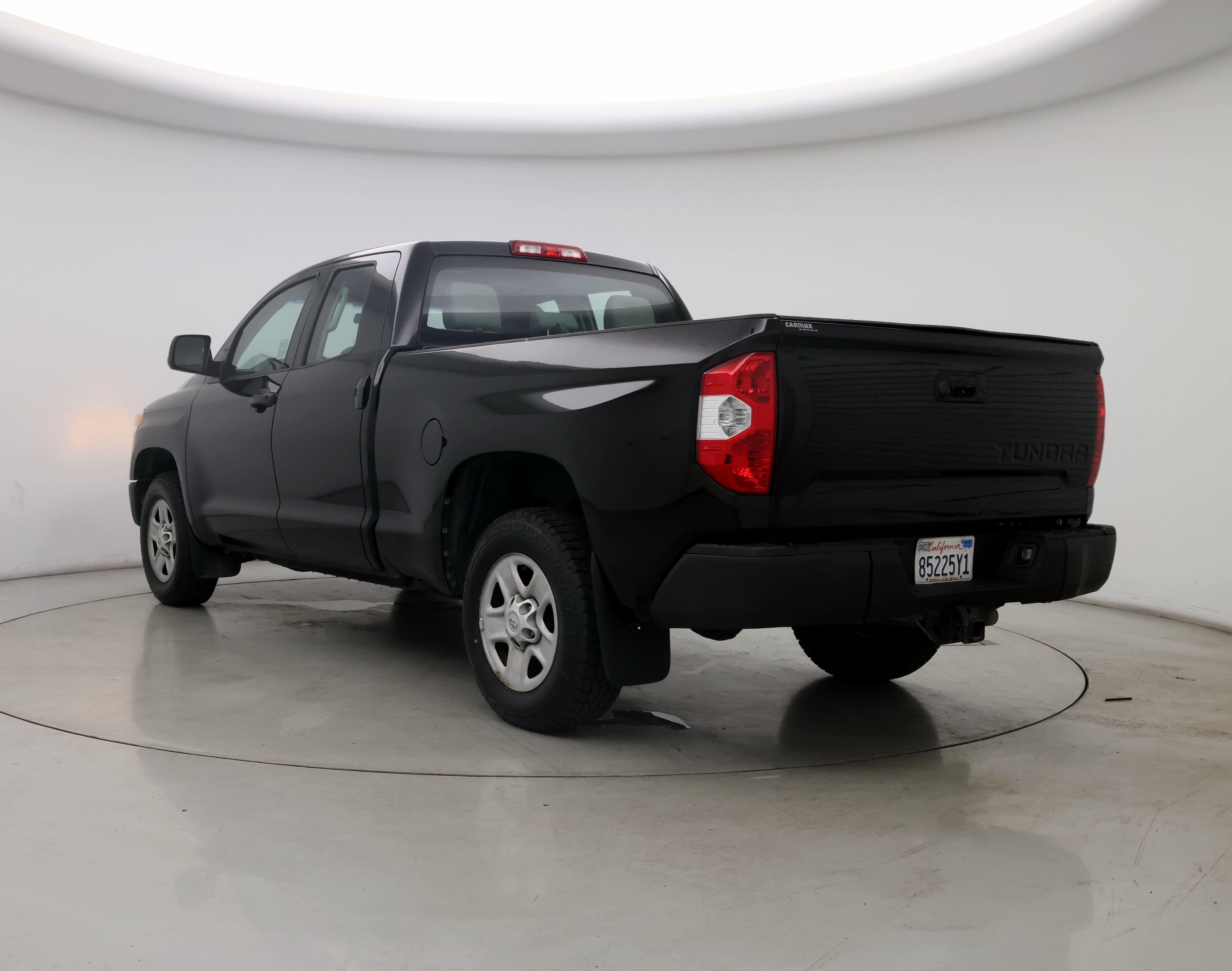 Thumbnail: 2016 Toyota Tundra - 2