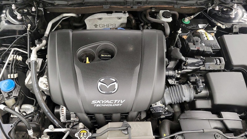 2016 Mazda Mazda3 i Touring 22