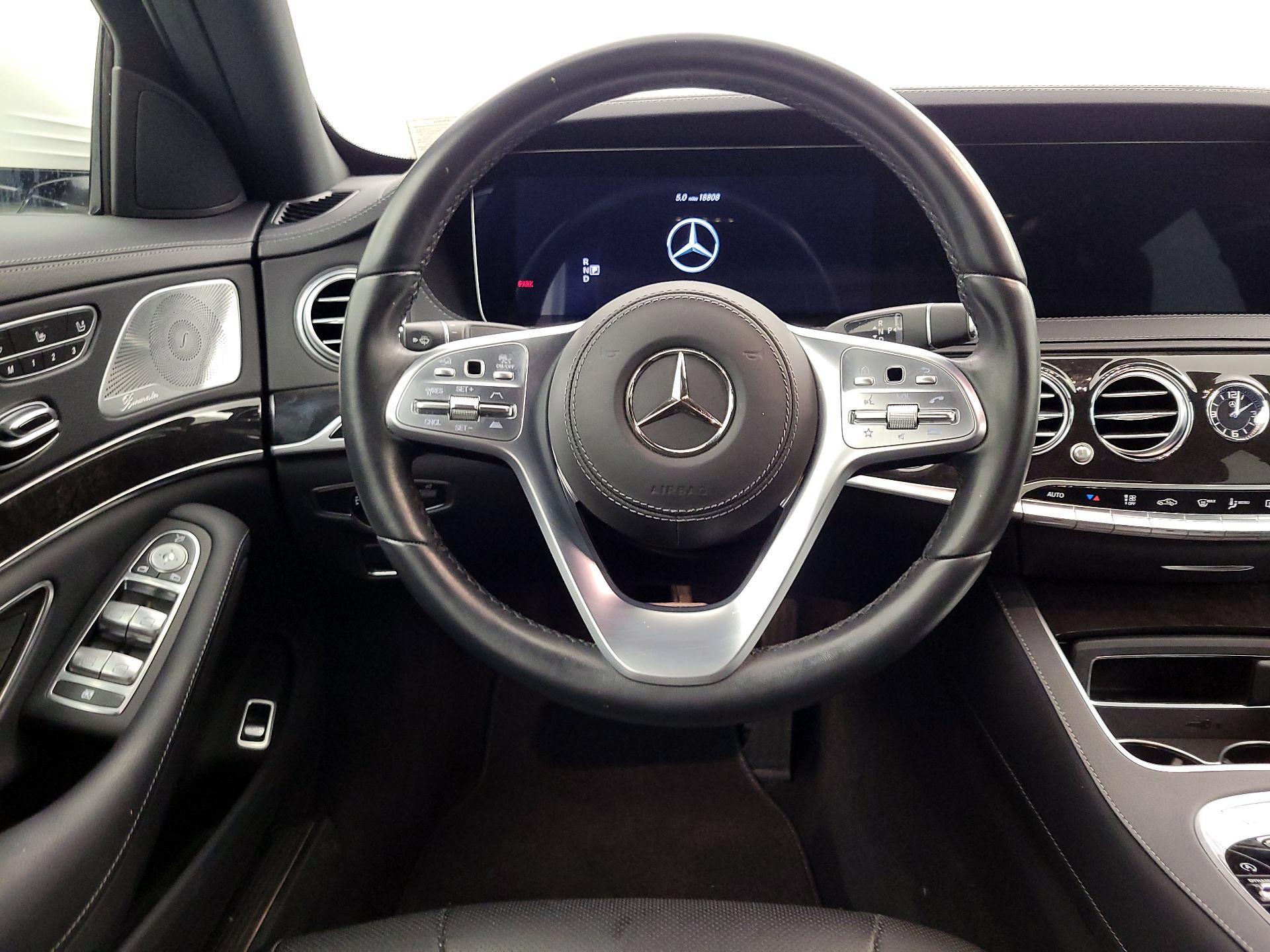 Thumbnail: 2020 Mercedes-Benz S-Class - 10