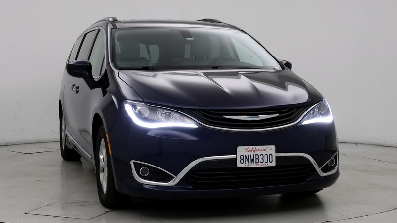 2018 Chrysler Pacifica Hybrid Touring L 5