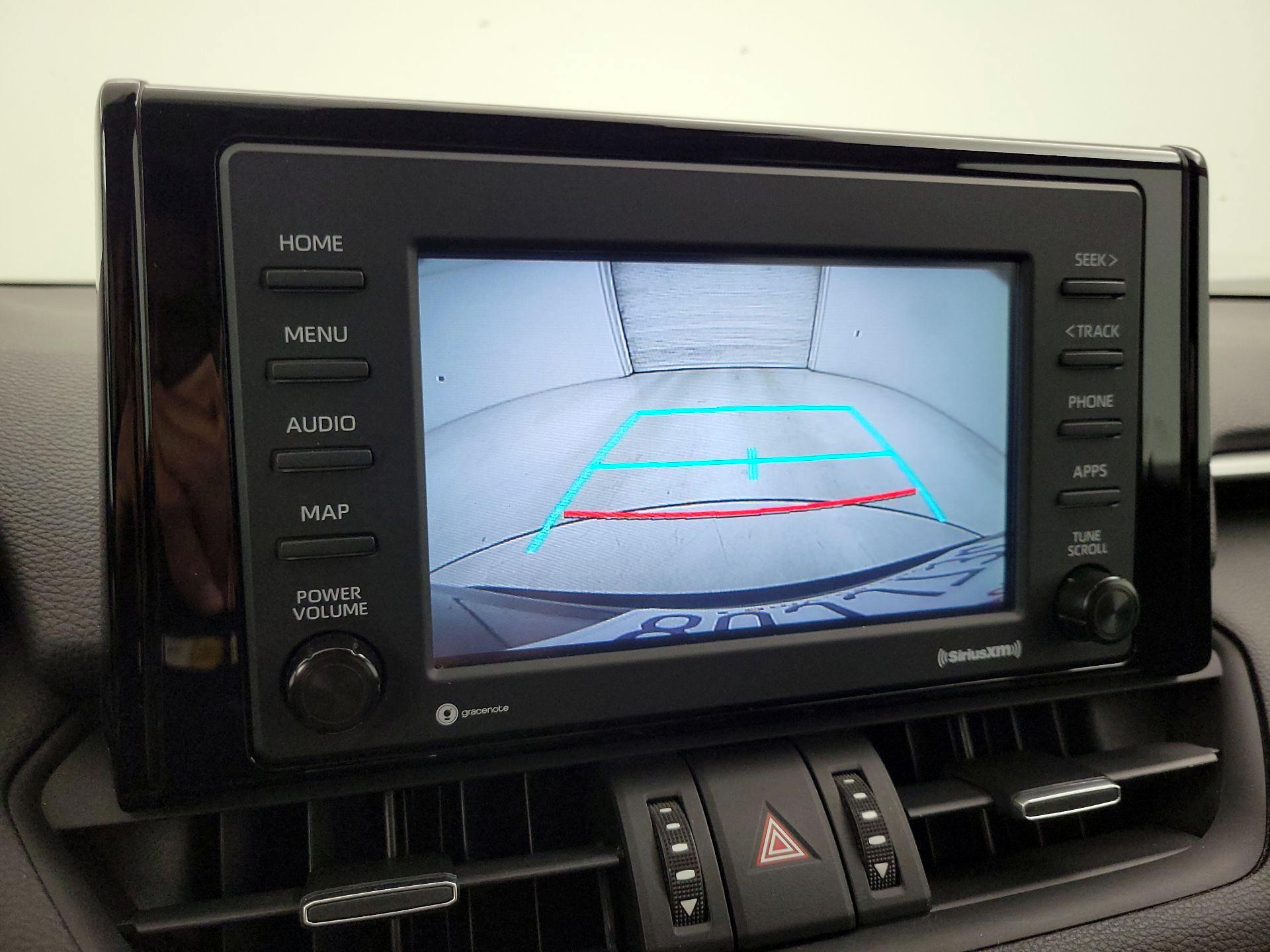 Thumbnail: 2020 Toyota RAV4 - 14