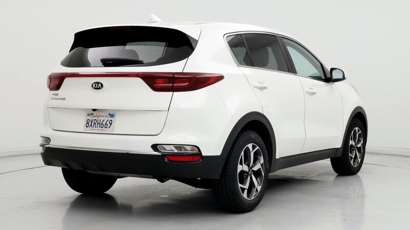 2022 Kia Sportage LX 8