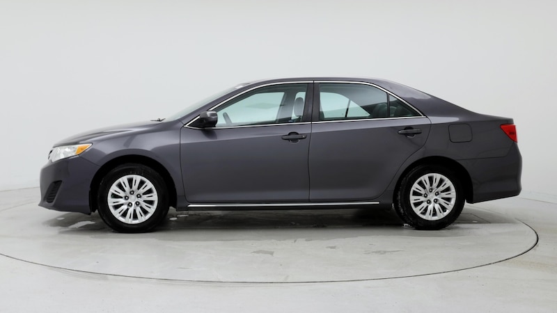 2014 Toyota Camry LE 3