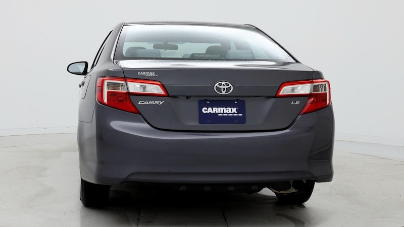 2014 Toyota Camry LE 6