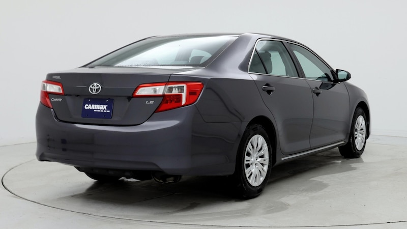 2014 Toyota Camry LE 8