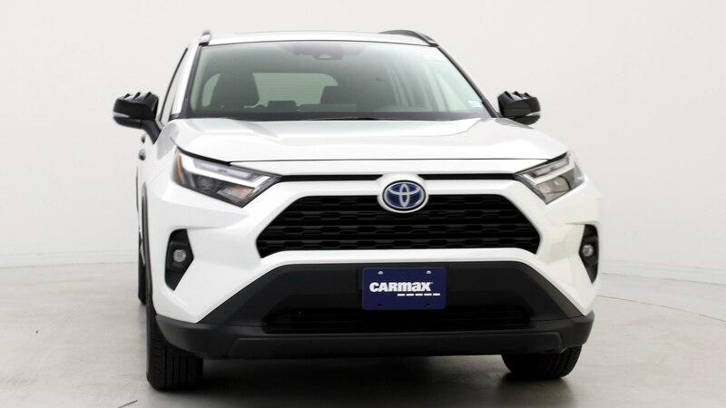 2024 Toyota RAV4 XLE Premium 5