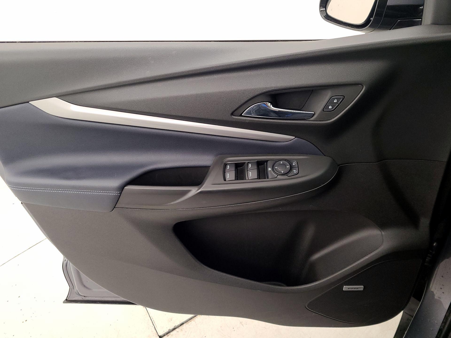 Thumbnail: 2022 Chevrolet Bolt EUV - 12