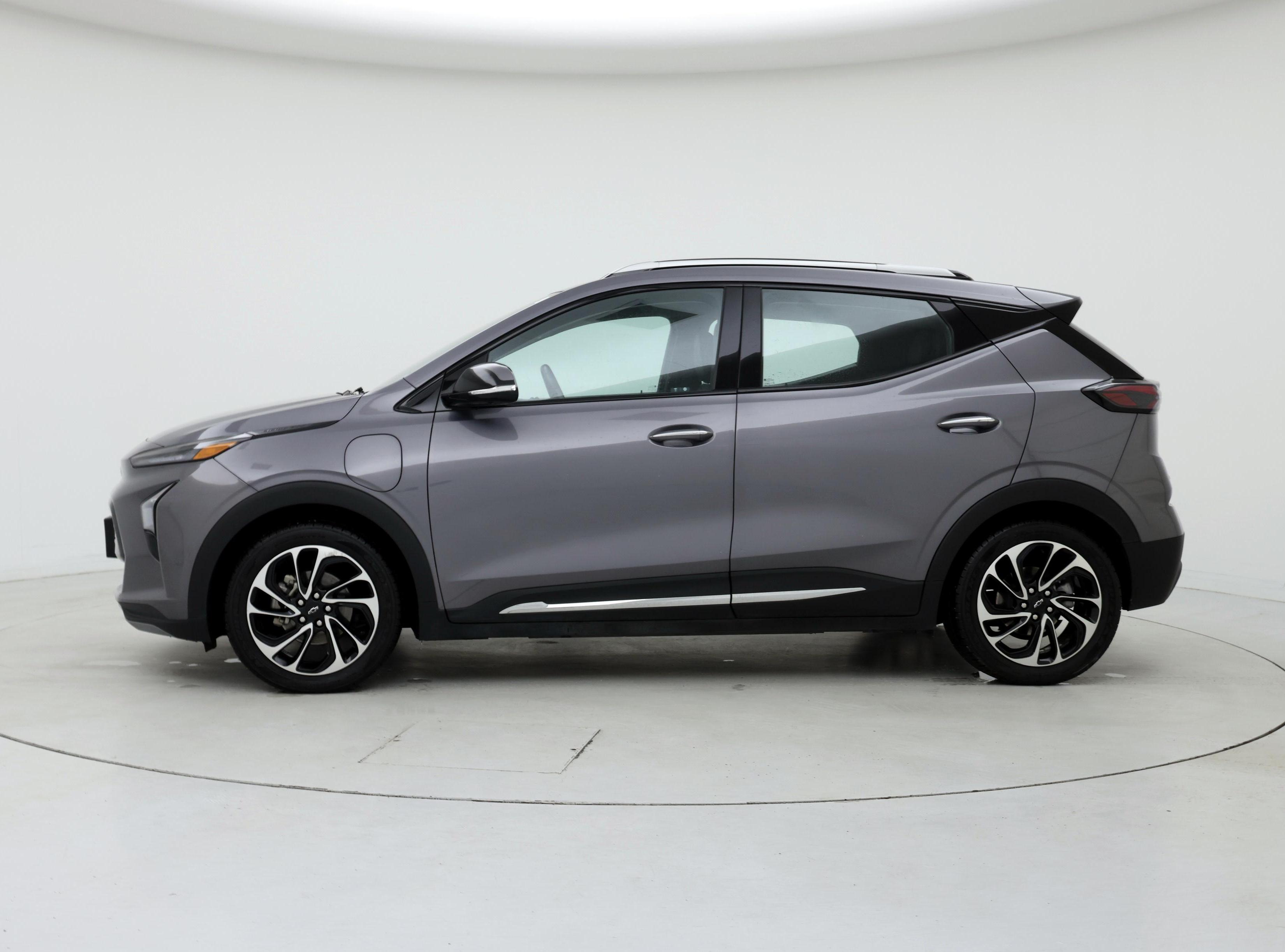 Thumbnail: 2022 Chevrolet Bolt EUV - 3