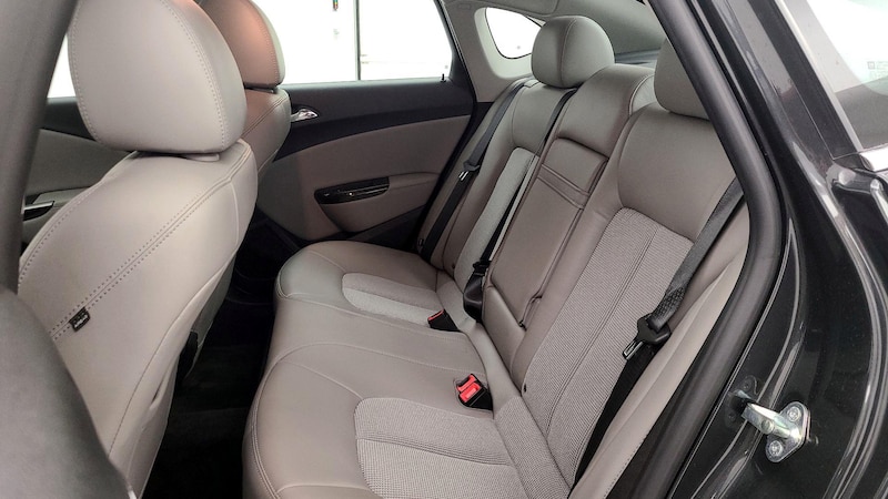 2015 Buick Verano Convenience 19