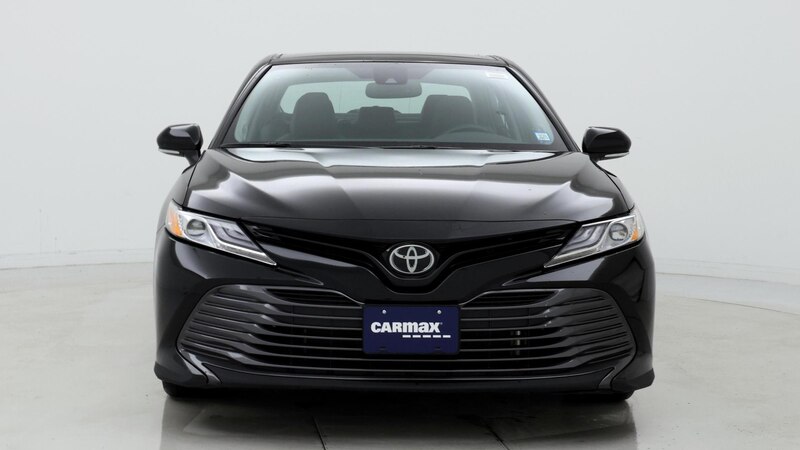 2019 Toyota Camry XLE 5