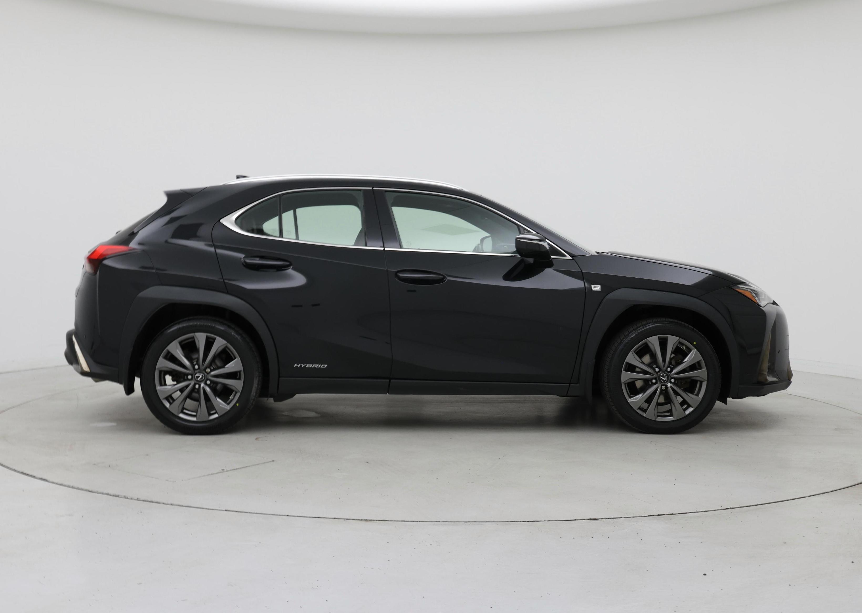 Thumbnail: 2020 Lexus UX - 7