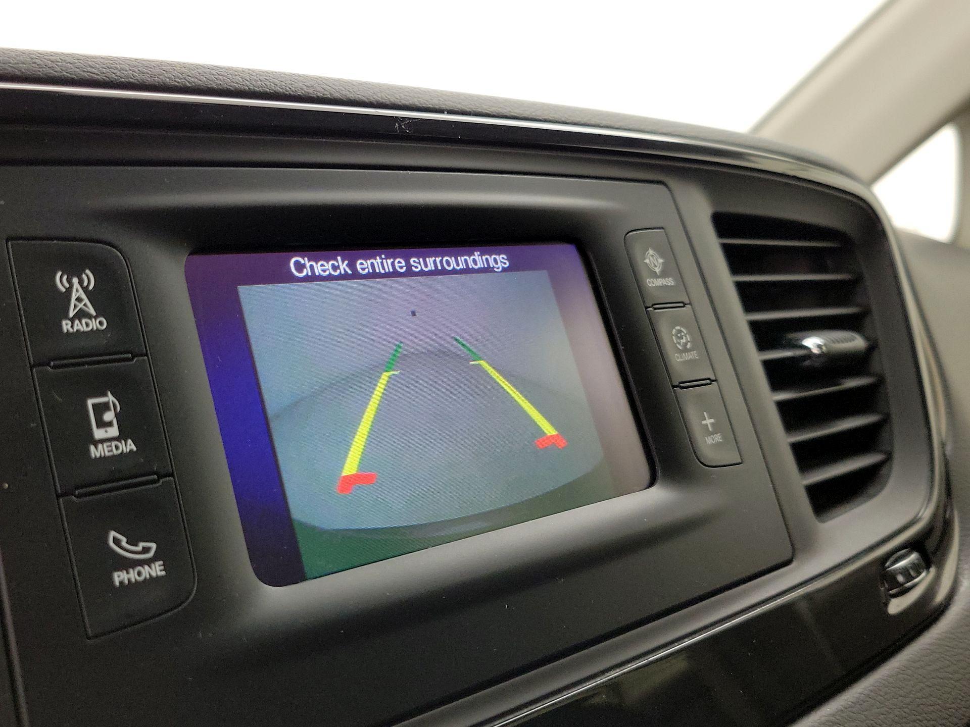 Thumbnail: 2017 Chrysler Pacifica - 14