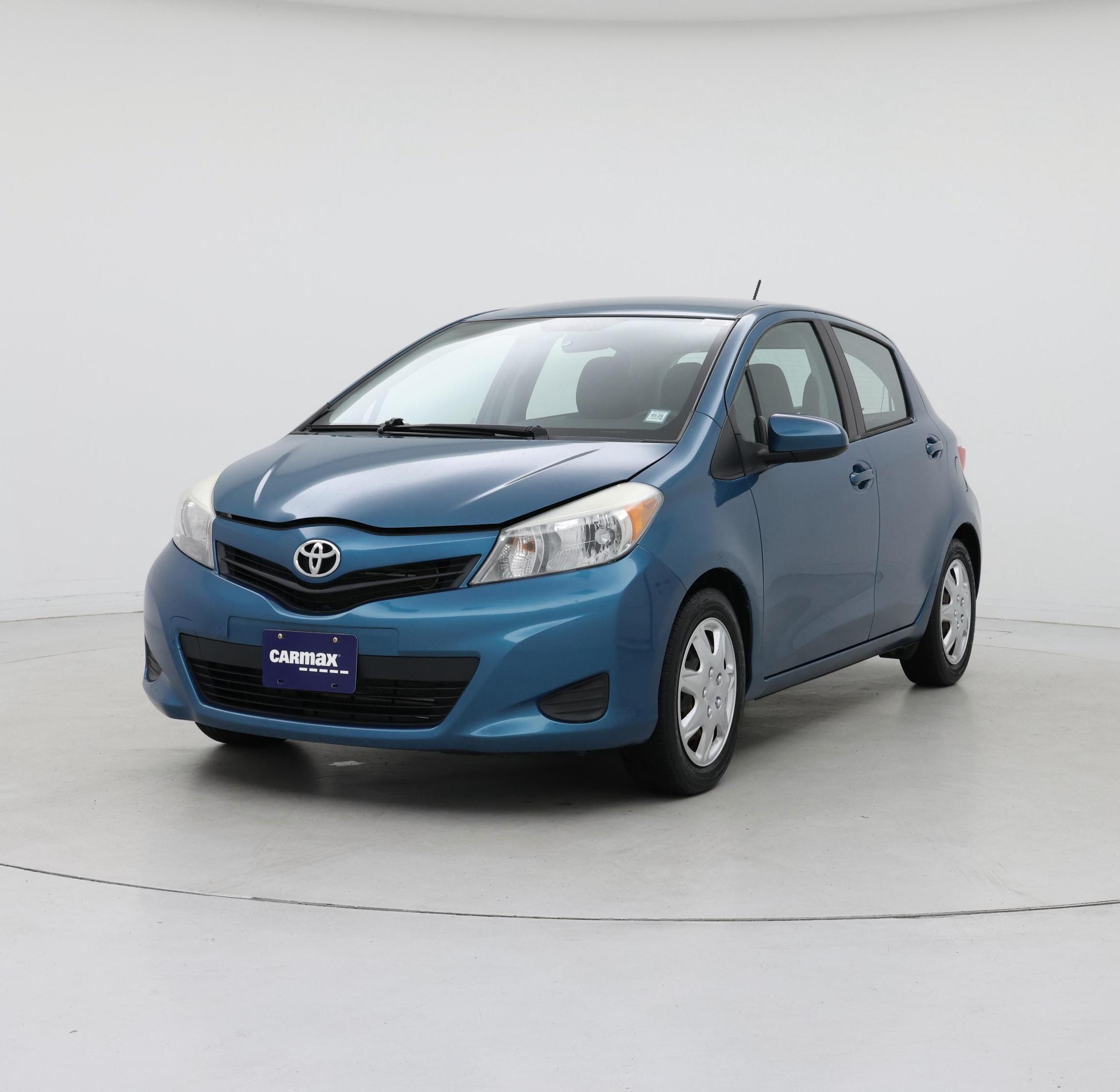 Thumbnail: 2014 Toyota Yaris - 4