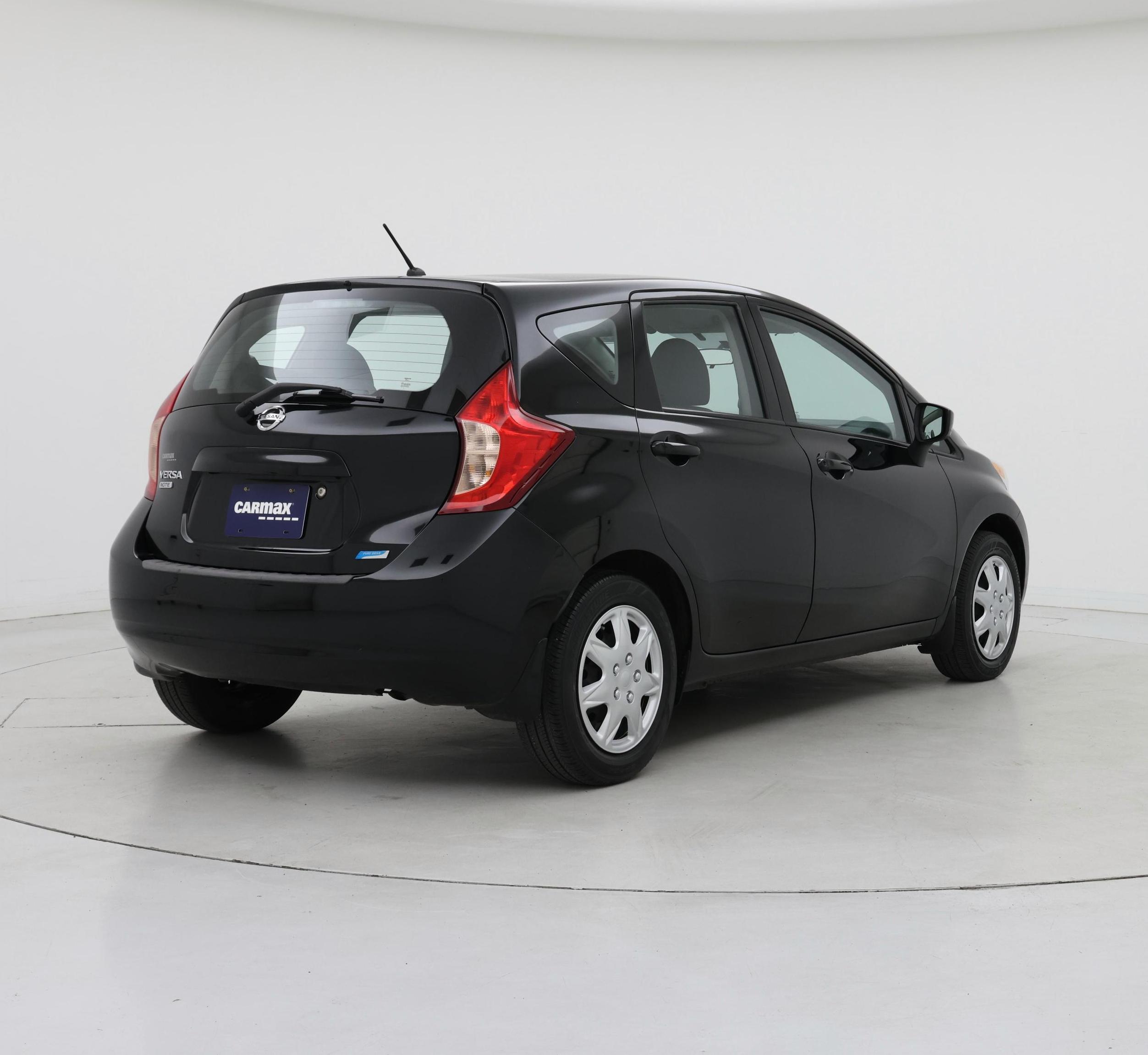 Thumbnail: 2015 Nissan Versa Note - 8