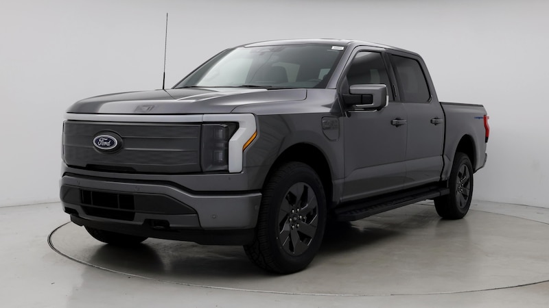 2022 Ford F-150 Lightning Lariat 4