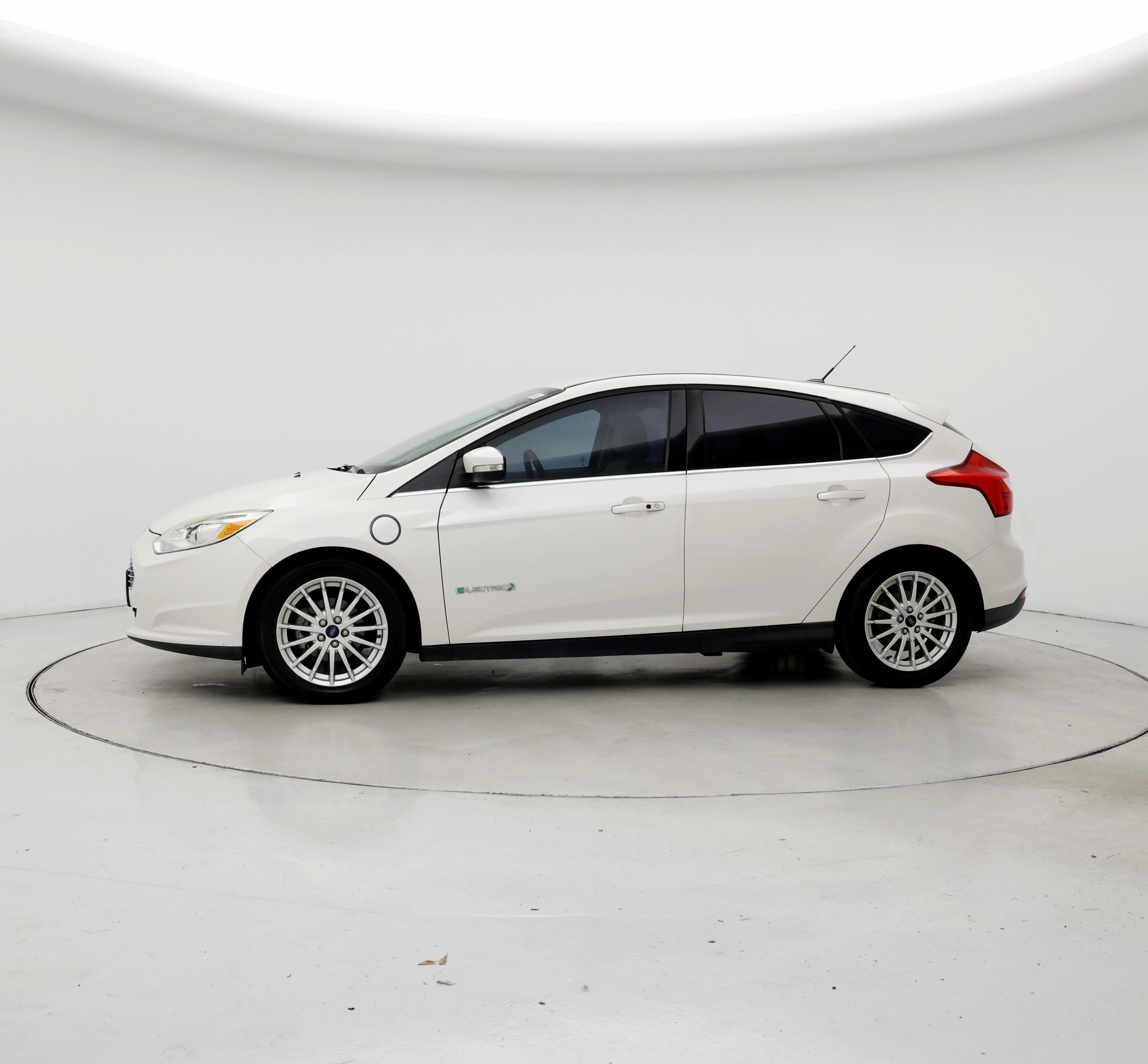 Thumbnail: 2014 Ford Focus - 3