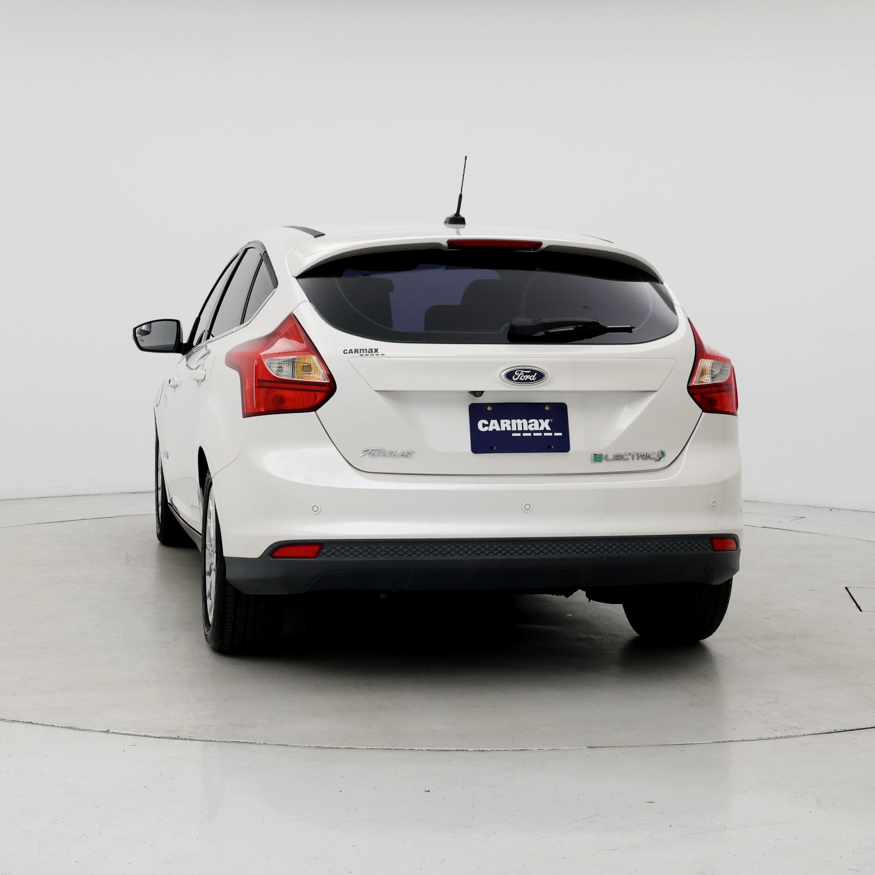 Thumbnail: 2014 Ford Focus - 6