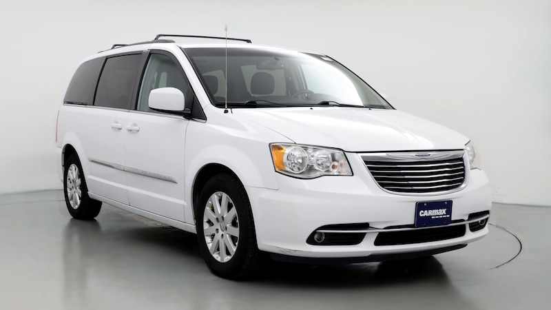 2016 Chrysler Town & Country Touring Hero Image