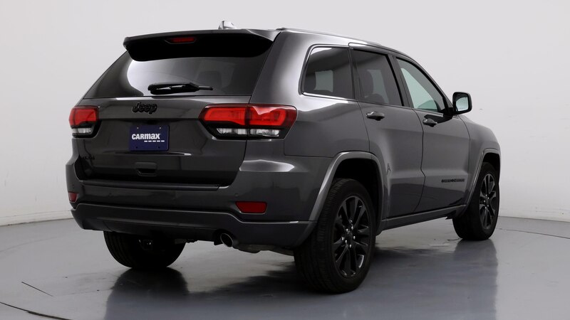 2019 Jeep Grand Cherokee Altitude 8