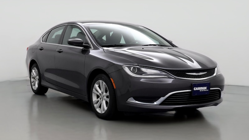 2016 Chrysler 200 Limited Hero Image