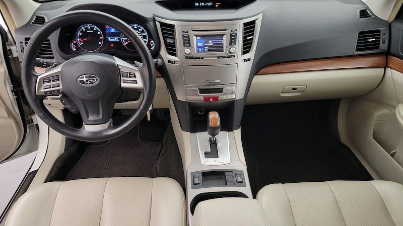 2014 Subaru Outback 2.5i Limited 9