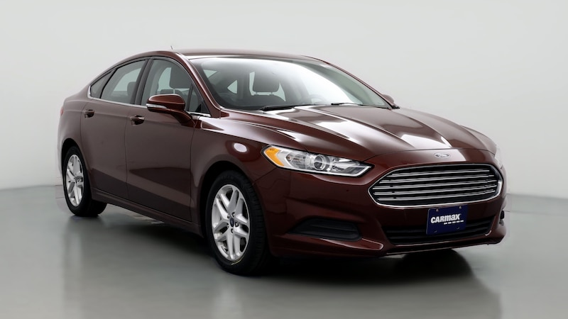 2016 Ford Fusion SE Hero Image