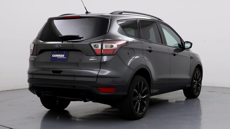 2017 Ford Escape SE 8