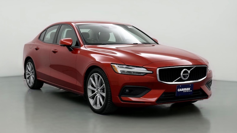 2020 Volvo S60 T5 Momentum Hero Image