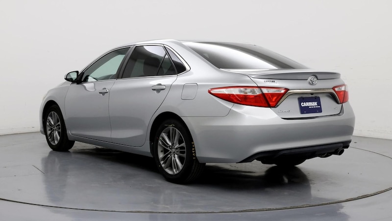 2015 Toyota Camry SE 2