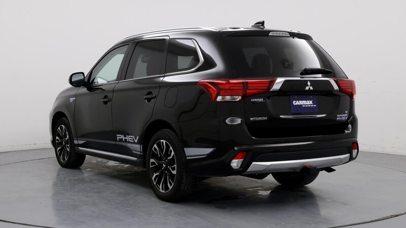 2018 Mitsubishi Outlander GT 2