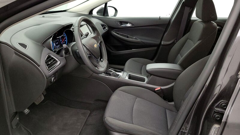 2016 Chevrolet Cruze LT 11