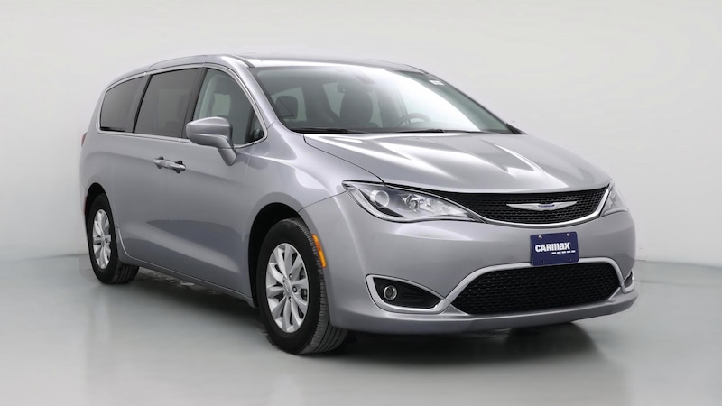 2019 Chrysler Pacifica Touring Plus Hero Image