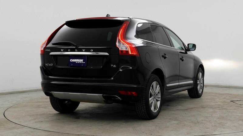 2016 Volvo XC60 T6 8