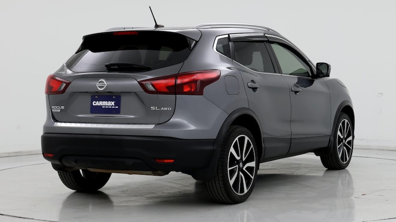 2017 Nissan Rogue Sport SL 8