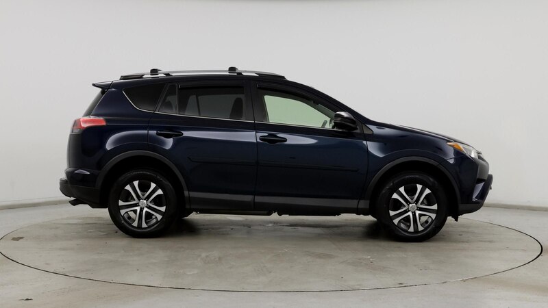 2017 Toyota RAV4 LE 7