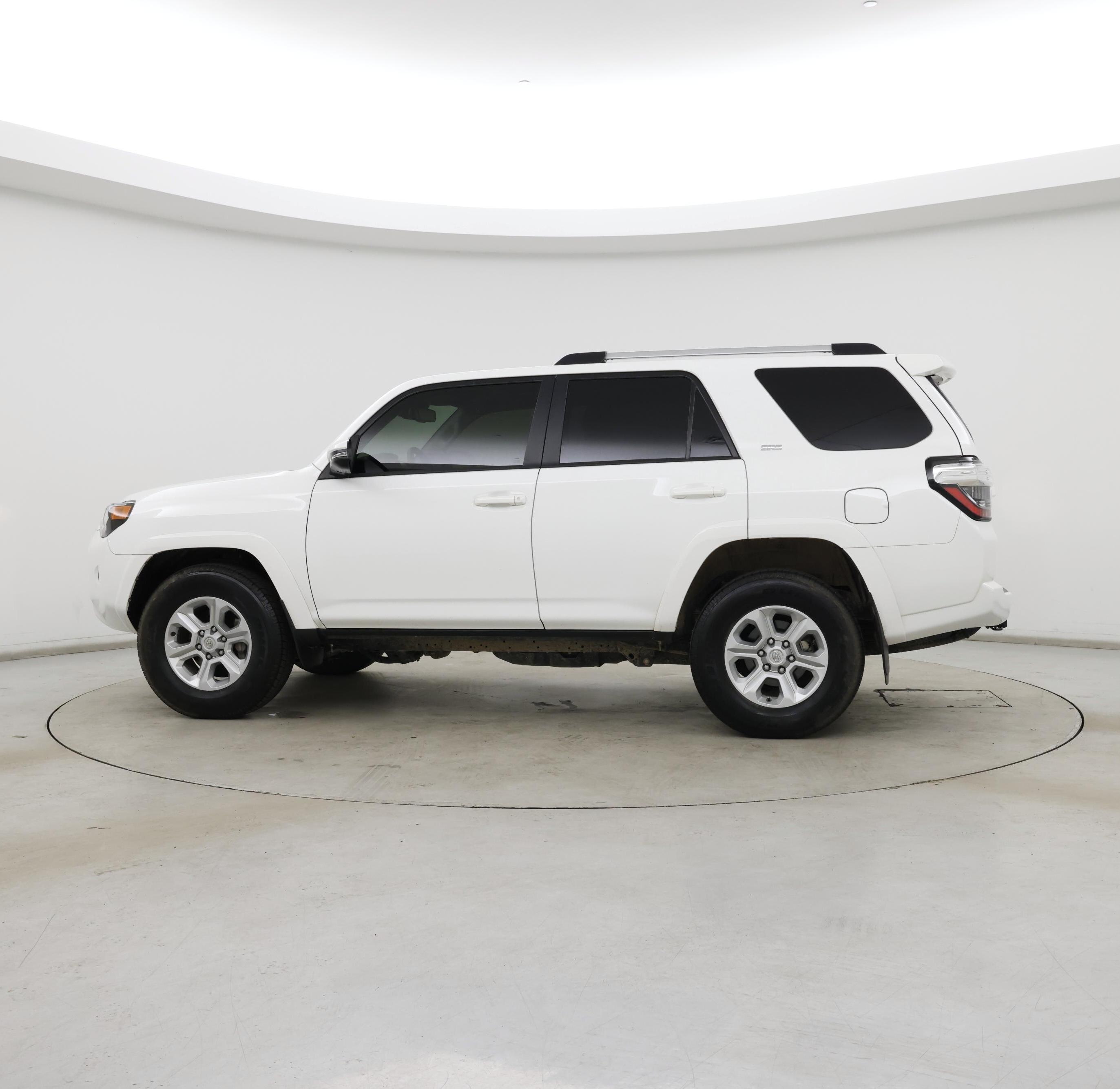 Thumbnail: 2023 Toyota 4Runner - 3