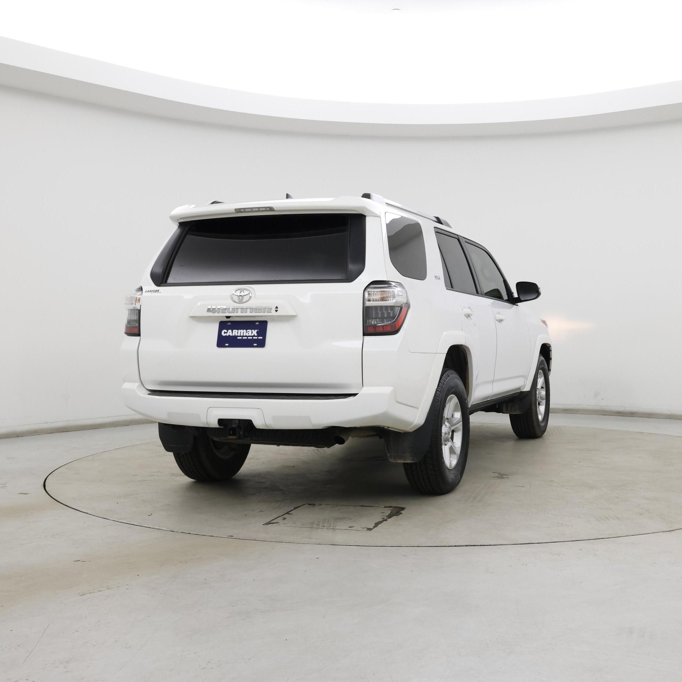Thumbnail: 2023 Toyota 4Runner - 8