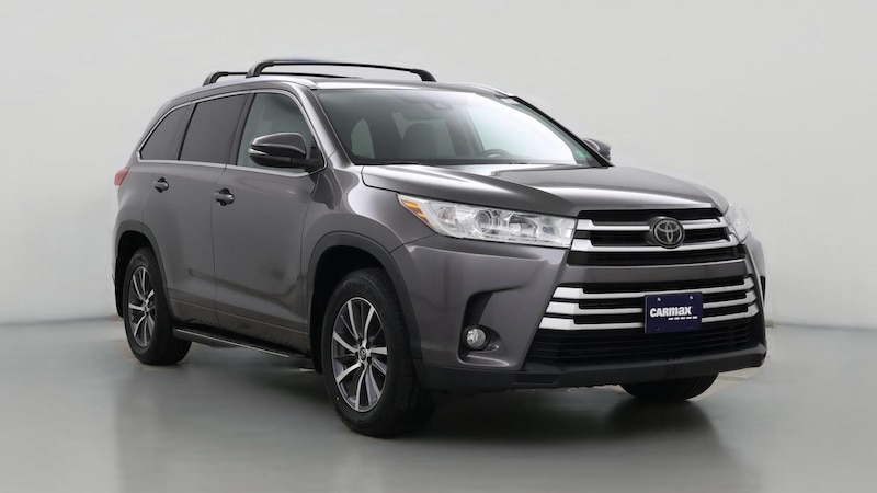 2018 Toyota Highlander XLE Hero Image