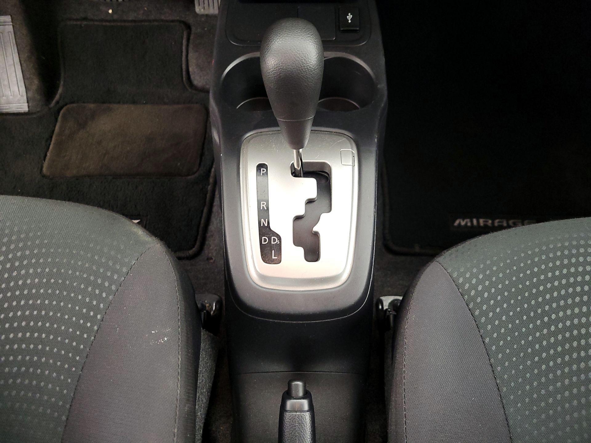 Thumbnail: 2020 Mitsubishi Mirage G4 - 17
