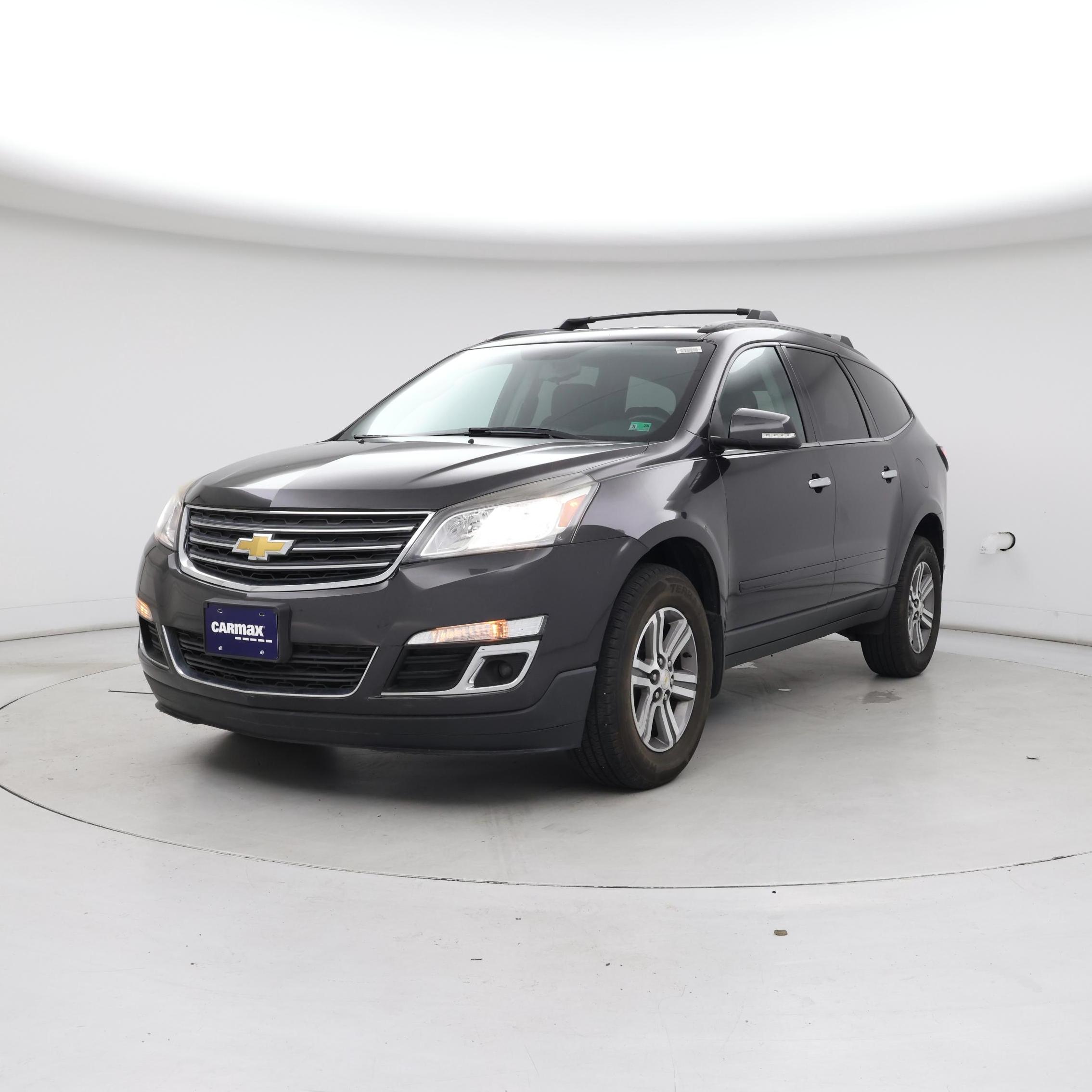 Thumbnail: 2017 Chevrolet Traverse - 4