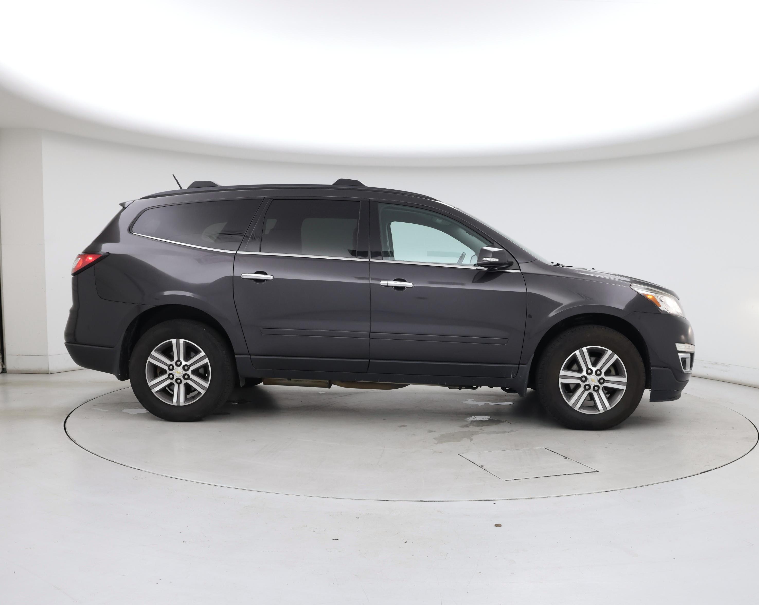 Thumbnail: 2017 Chevrolet Traverse - 7