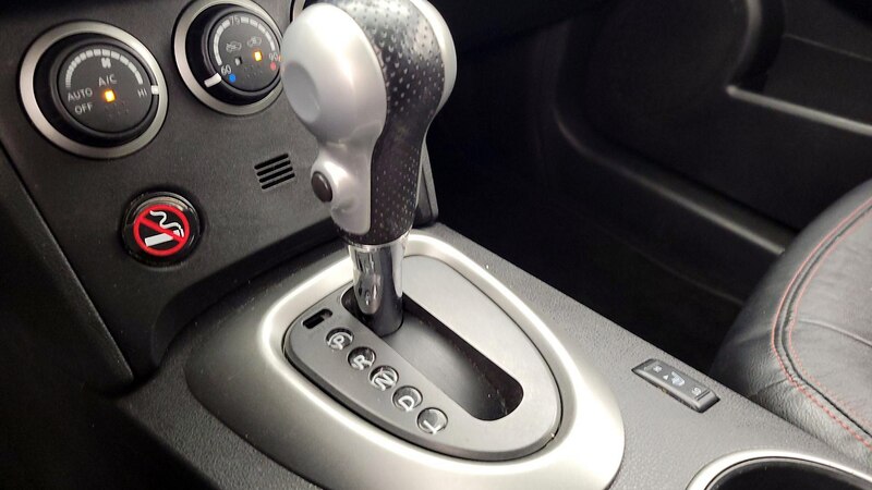 2013 Nissan Rogue SL 18