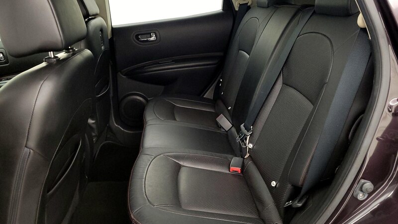 2013 Nissan Rogue SL 21